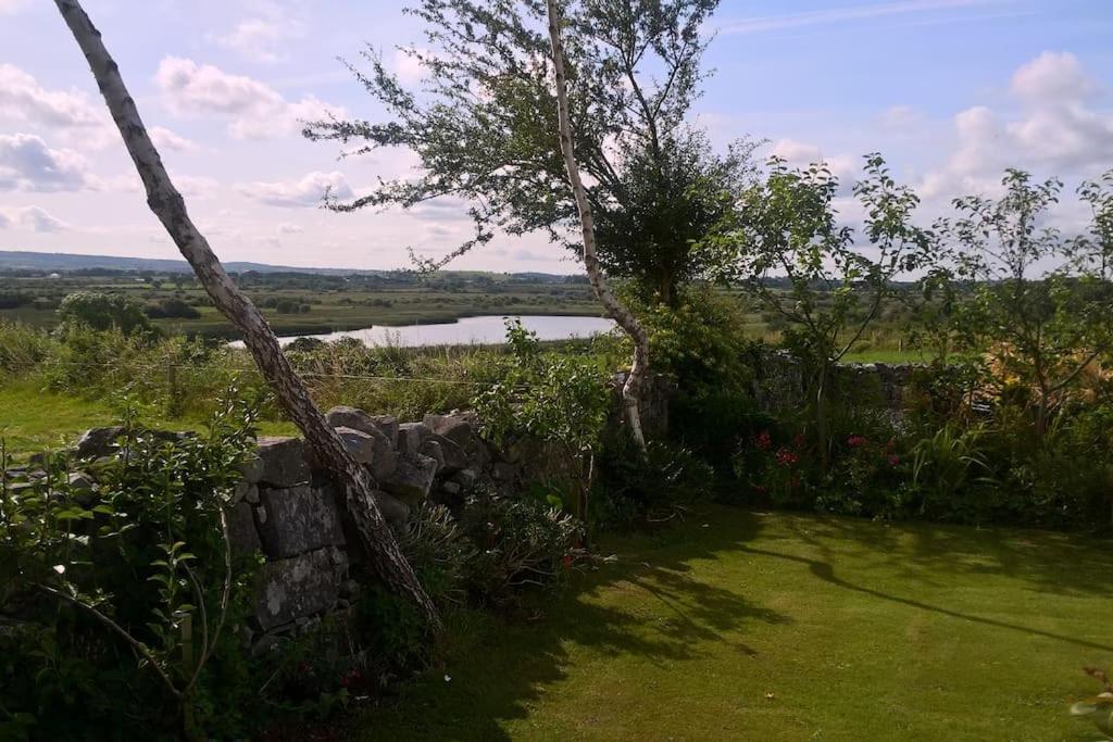 The Burren Art Gallery Built In 1798 Villa Tubber ภายนอก รูปภาพ