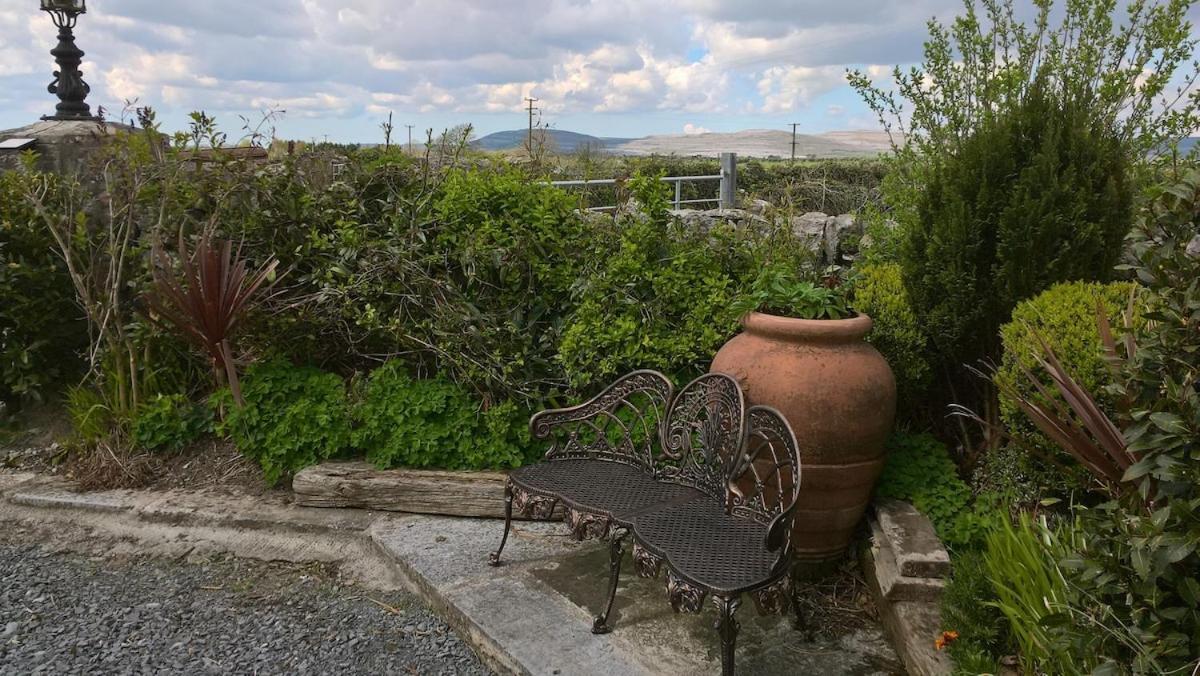 The Burren Art Gallery Built In 1798 Villa Tubber ภายนอก รูปภาพ